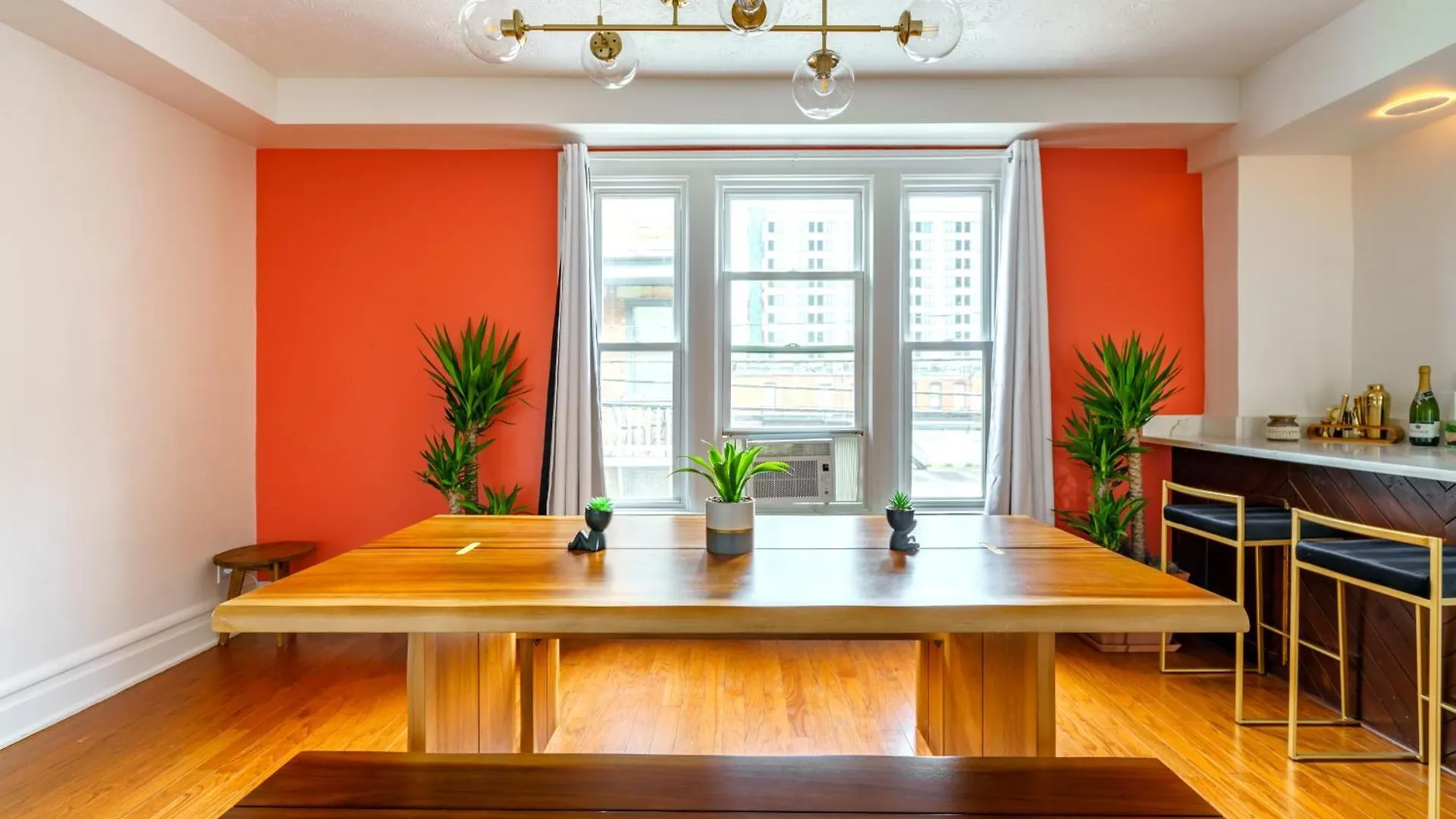 Holiday home Prime Location Top Rated Clean Parking Free Columbus