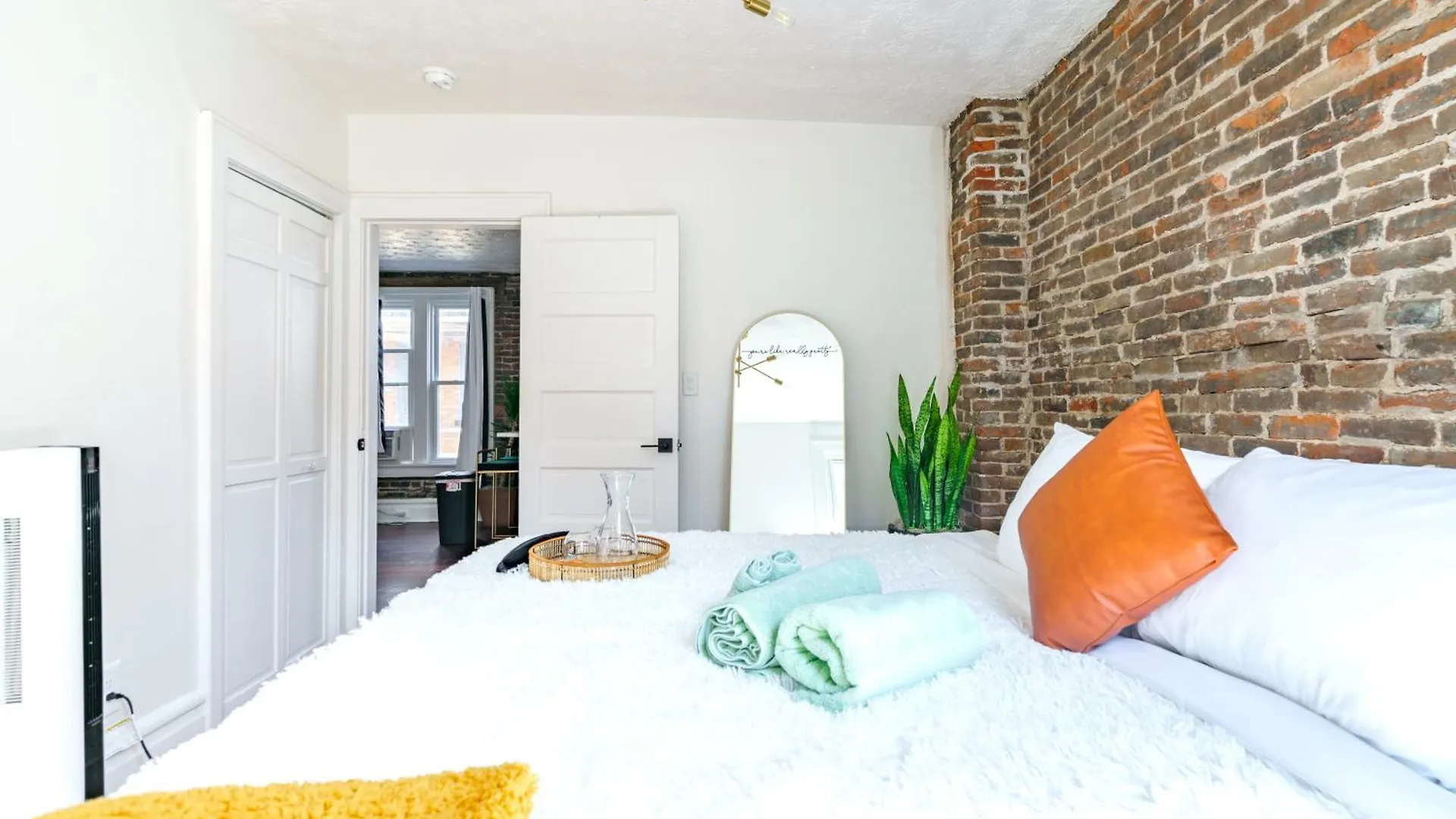 Prime Location Top Rated Clean Parking Free Columbus
