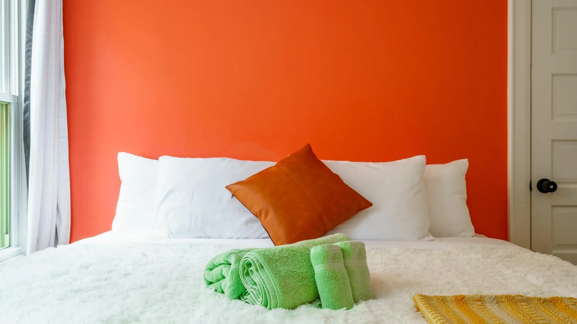 Prime Location Top Rated Clean Parking Free Columbus
